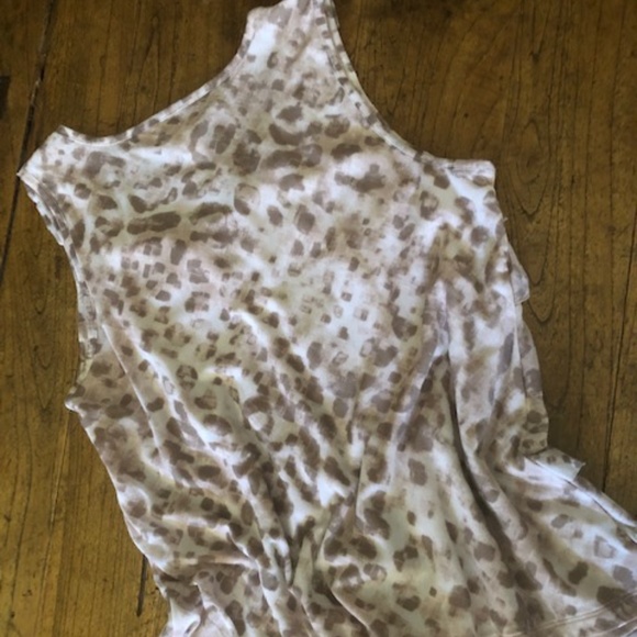 Women's Chico's Cream & Taupe Print Top 2, US Size (12/14 - L) - Picture 6 of 10
